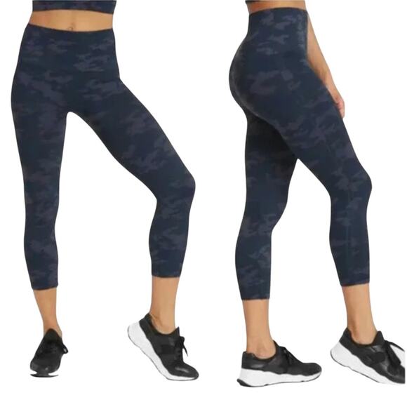 Spanx Black Camo Cropped Lamn Seamless Leggings - Picture 1 of 9